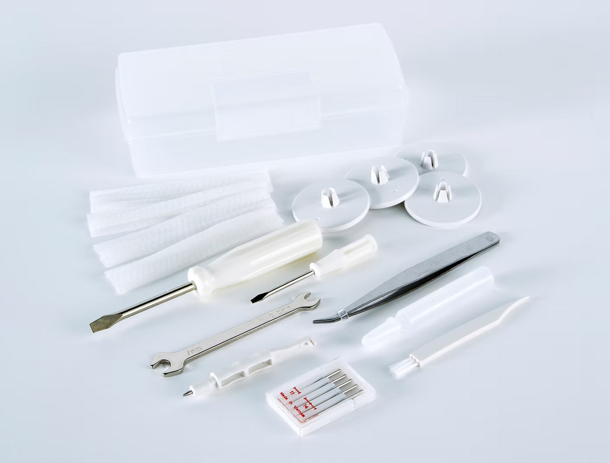 Janome AirThread 2000D Professional Overlocker